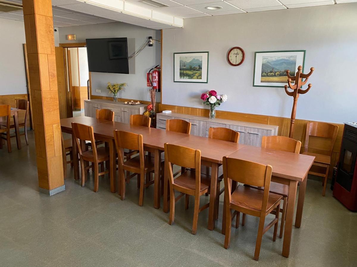 Hostal Meson Pepa Логроньо Экстерьер фото